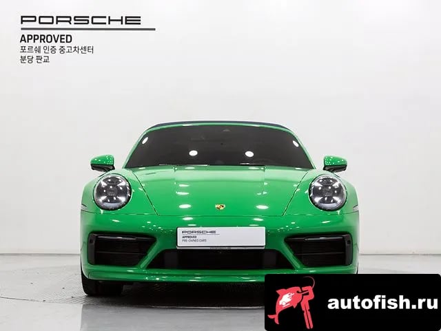 Porsche 911 911 (992) 2023 года - вид 3