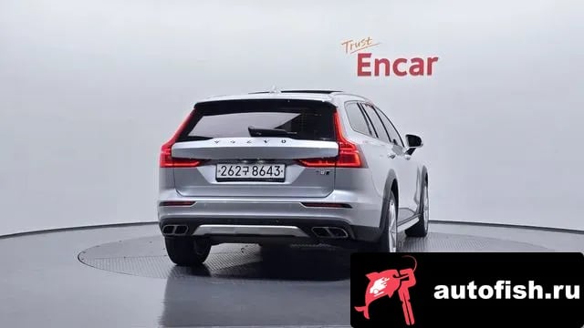 Volvo V60 V60 Cross-country 2nd Generation 2020 года - вид 4