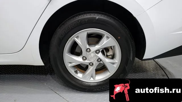 Hyundai AVANTE Avante (CN7) 2020 года - вид 5