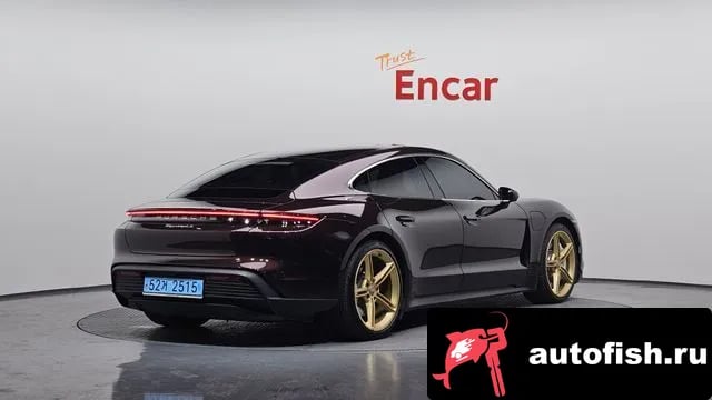 Porsche Taycan Taikan 2021 года - вид 2