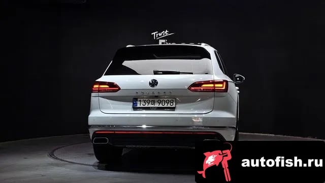 Volkswagen Touareg Tuareg 3rd generation 2020 года - вид 4