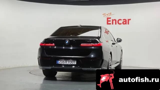 BMW 7-Series 7 Series (G70) 2023 года - похожие автомобили