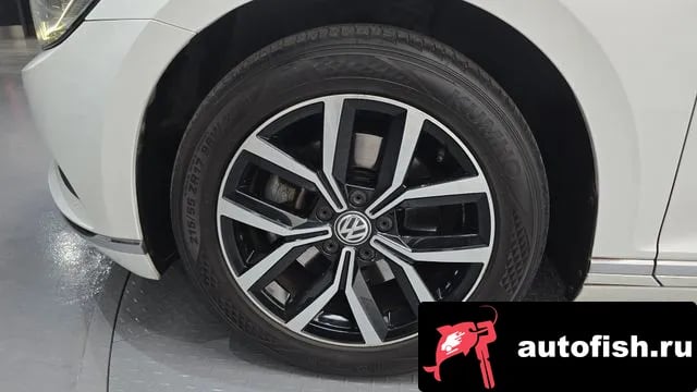 Volkswagen Passat Passat GT (B8) 2018 года - вид 5