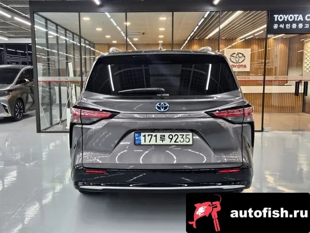 Toyota Sienna Siena 4th Generation 2021 года - вид 4