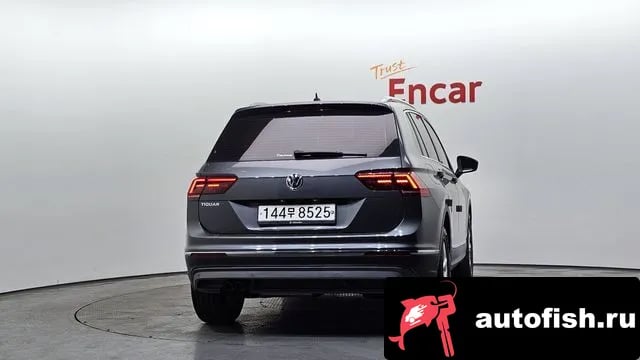 Volkswagen Tiguan Tiguan second Generation 2020 года - вид 4