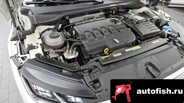 Volkswagen Arteon Atheon 2020 года - вид 6