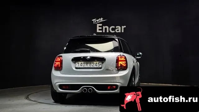 Mini Cooper Cooper S 2019 года - вид 4