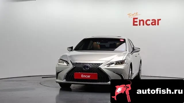Lexus ES ES300h 7th generation 2018 года - вид 3