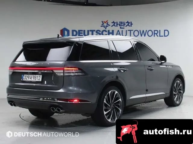 Lincoln Aviator Aviator 2nd generation 2021 года - вид 2