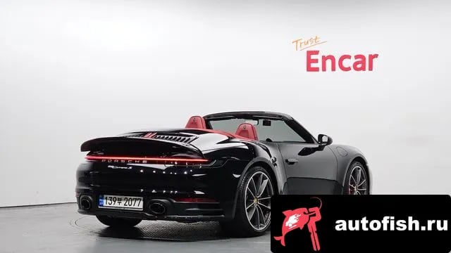 Porsche 911 911 (992) 2021 года - вид 2