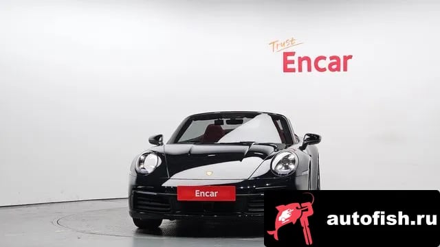 Porsche 911 911 (992) 2021 года - вид 3