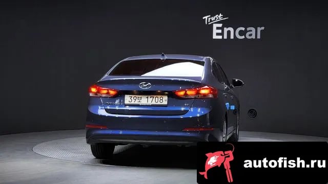 Hyundai AVANTE Avante AD 2018 года - вид 4