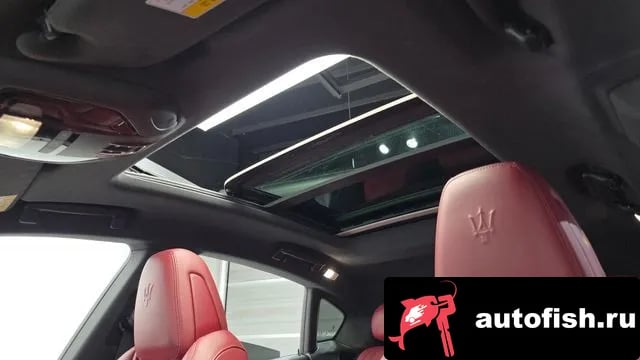 Maserati Levante Lebante 2018 года - похожие автомобили