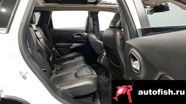 Jeep Cherokee Cherokee (KL) 2018 года - похожие автомобили