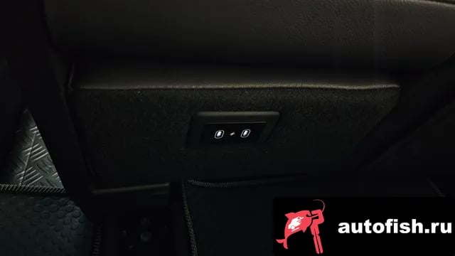 Hyundai Staria Staria 2025 года - похожие автомобили