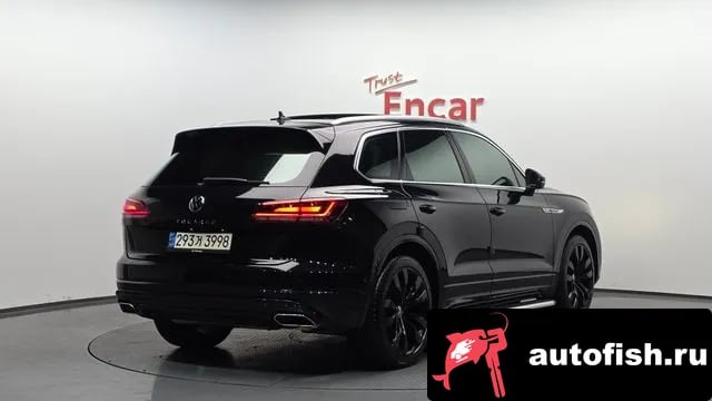 Volkswagen Touareg Tuareg 3rd generation 2021 года - вид 2