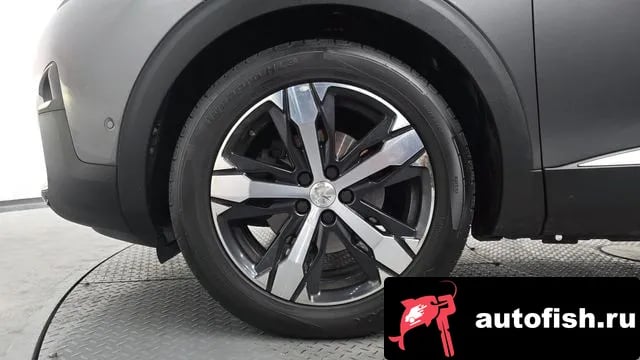 Peugeot 5008 5008 second generation 2019 года - вид 4