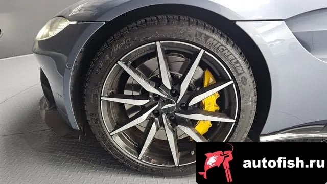 Astonmartin Vantage Vantage 2nd Generation 2020 года - вид 5