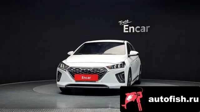 Hyundai Ioniq The New Ionic Hybrid 2020 года - похожие автомобили