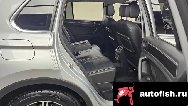 Volkswagen Tiguan Tiguan second Generation 2018 года - похожие автомобили
