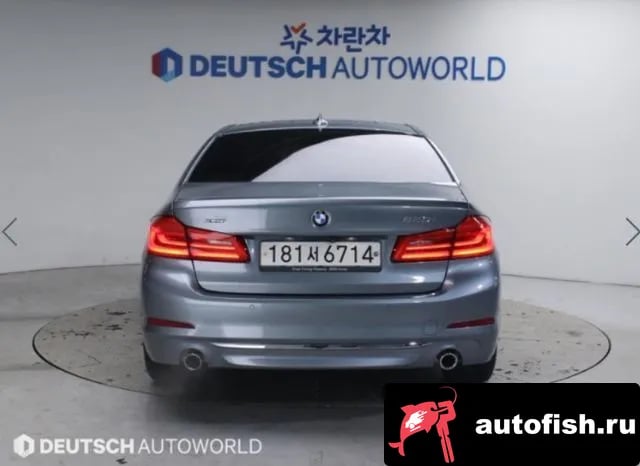 BMW 5-Series 5 Series (G30) 2019 года - вид 2