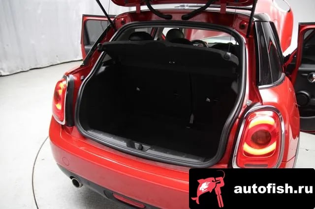 Mini Cooper Cooper D 2018 года - вид 6