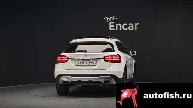 Mercedes-Benz GLA-Class GLA-Class X156 2018 года - вид 4