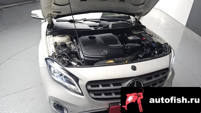 Mercedes-Benz GLA-Class GLA-Class X156 2018 года - вид 6