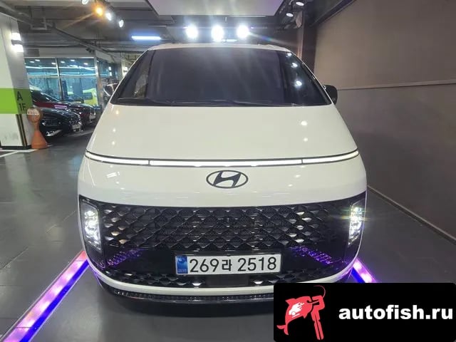 Hyundai Staria Staria 2025 года - похожие автомобили