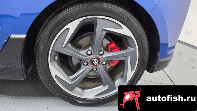 Hyundai Veloster Veloster (JS) 2018 года - похожие автомобили