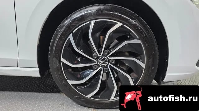 Volkswagen Golf Golf 8th Generation 2023 года - вид 5