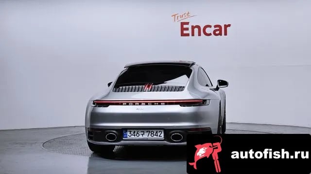 Porsche 911 911 (992) 2024 года - вид 4