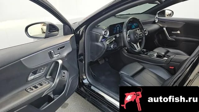 Mercedes-Benz A-Class A-Class W177 2020 года - похожие автомобили