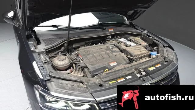 Volkswagen Tiguan Tiguan Allspace 2020 года - вид 6
