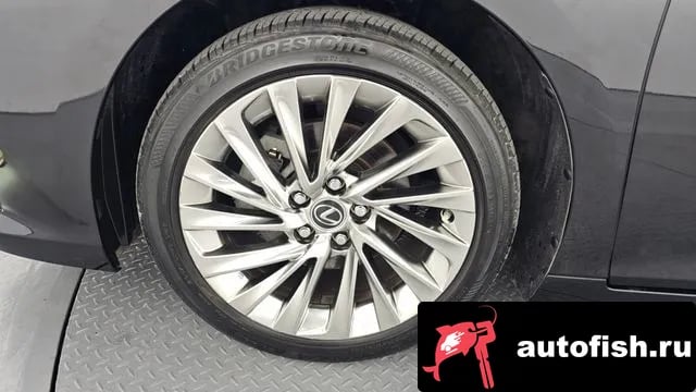 Lexus ES ES300h 7th generation 2022 года - вид 5