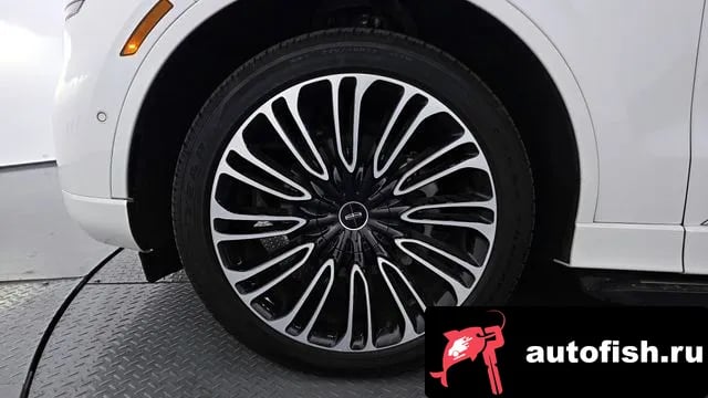 Lincoln Aviator Aviator 2nd generation 2023 года - вид 5