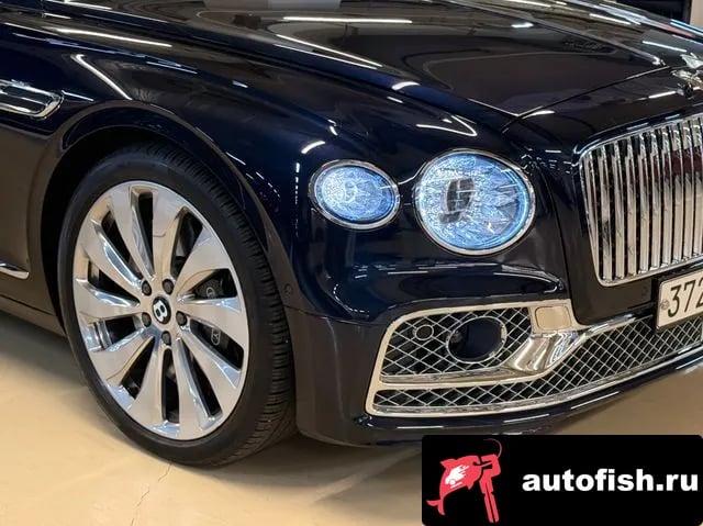 Bentley Flying Spur Flying Spur 3rd Generation 2021 года - вид 3