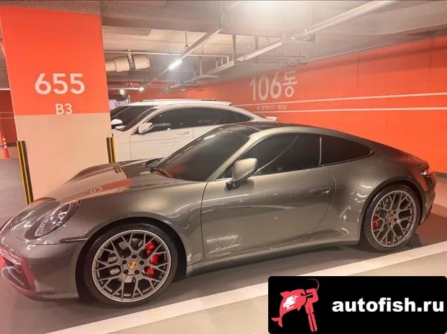 Porsche 911 911 (992) 2020 года - вид 2