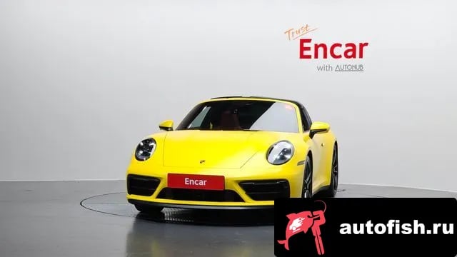 Porsche 911 911 (992) 2022 года - вид 3