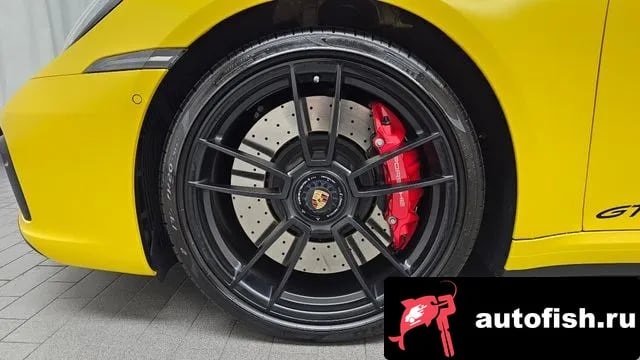 Porsche 911 911 (992) 2022 года - вид 5