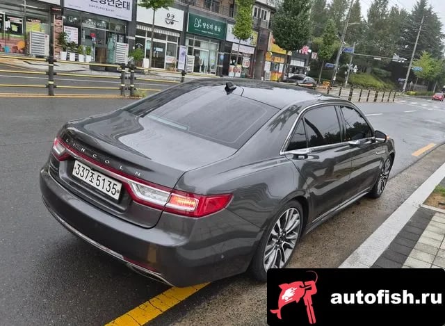 Lincoln Continental Continental 10th Generation 2019 года - вид 4