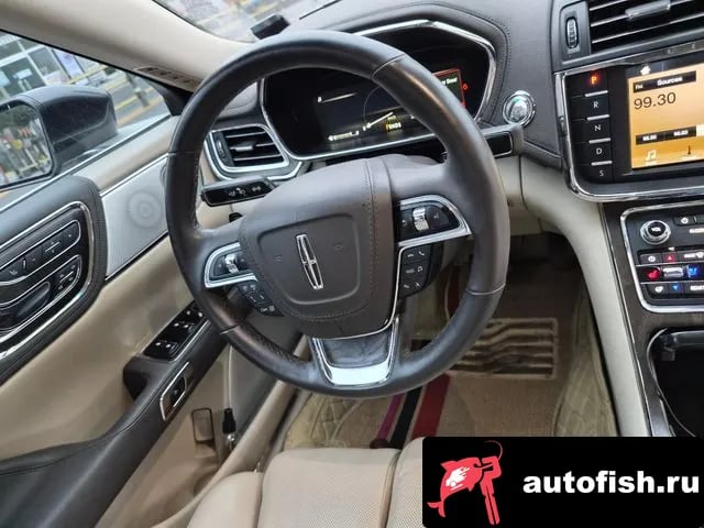 Lincoln Continental Continental 10th Generation 2019 года - вид 6