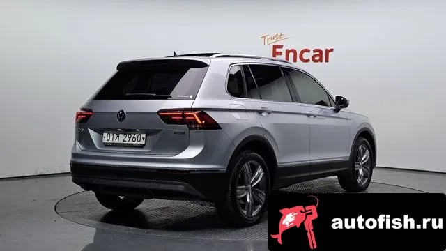 Volkswagen Tiguan Tiguan second Generation 2018 года - вид 2