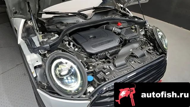 Mini Clubman Cooper Clubman 2020 года - вид 6