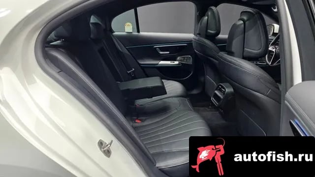 Mercedes-Benz E-Class E-Class W214 2025 года - похожие автомобили