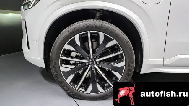 Volvo XC90 XC90 second Generation 2025 года - вид 5