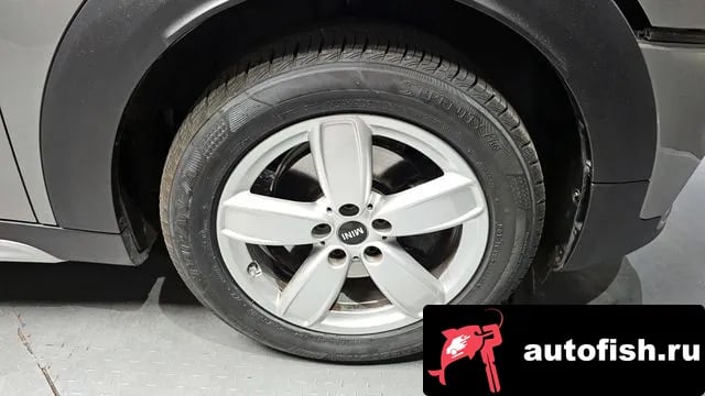 Mini Countryman Cooper Country Man 2020 года - вид 5