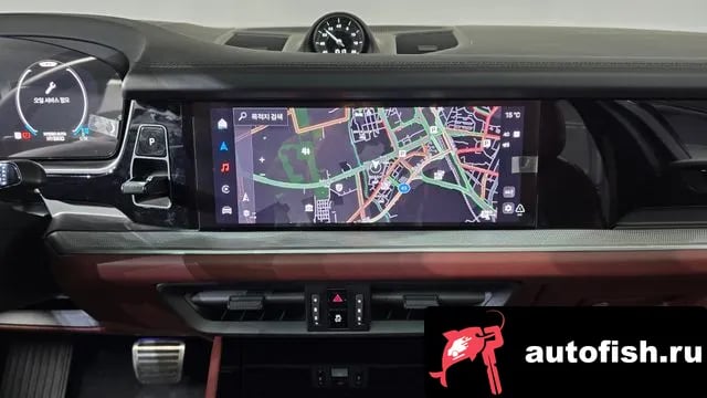 Porsche Cayenne Cayenne (PO536) 2025 года - похожие автомобили