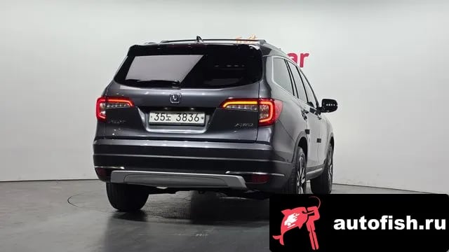 Honda Pilot Pilot 3rd generation 2019 года - вид 4