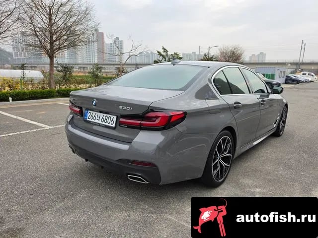 BMW 5-Series 5 Series (G30) 2021 года - вид 6